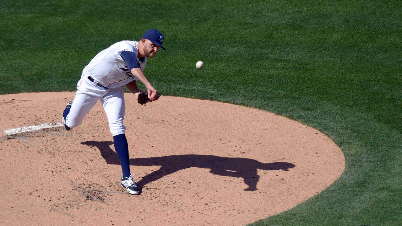 Padres-Twins Preview